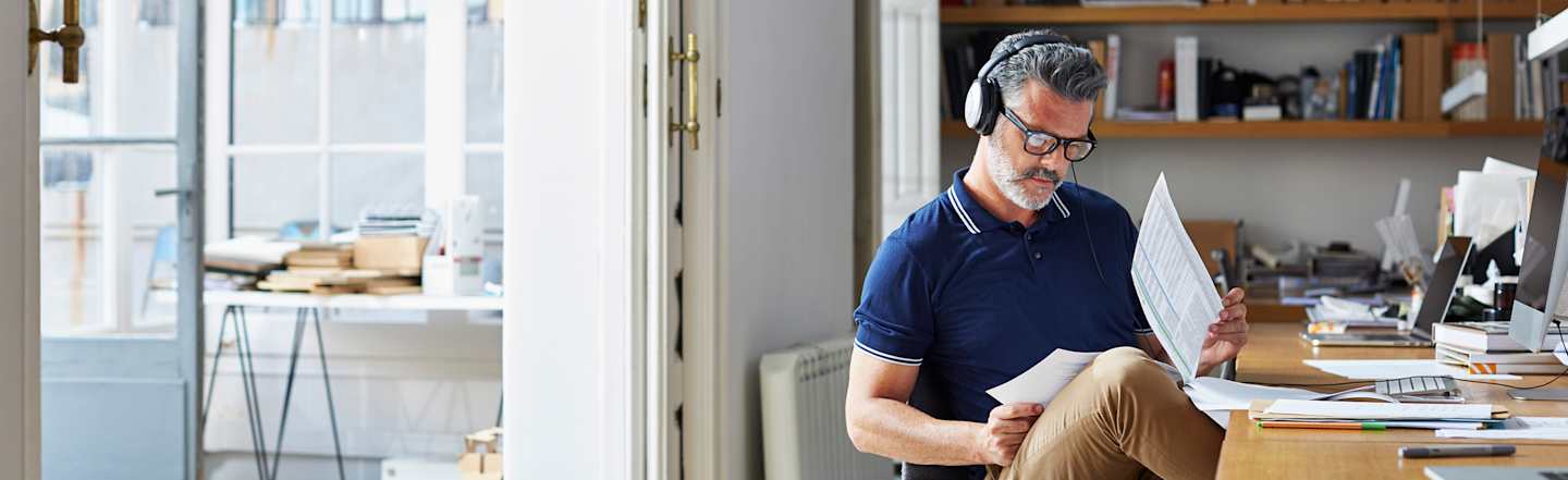 Man working in home office. 