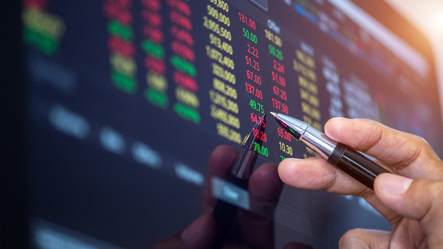 Learn about the challenges and opportunities facing global small-cap equities in 2023, despite macroeconomic headwinds.